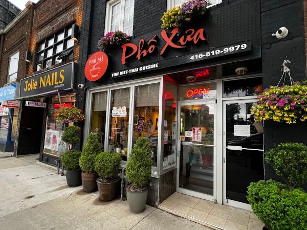 Pho Xua